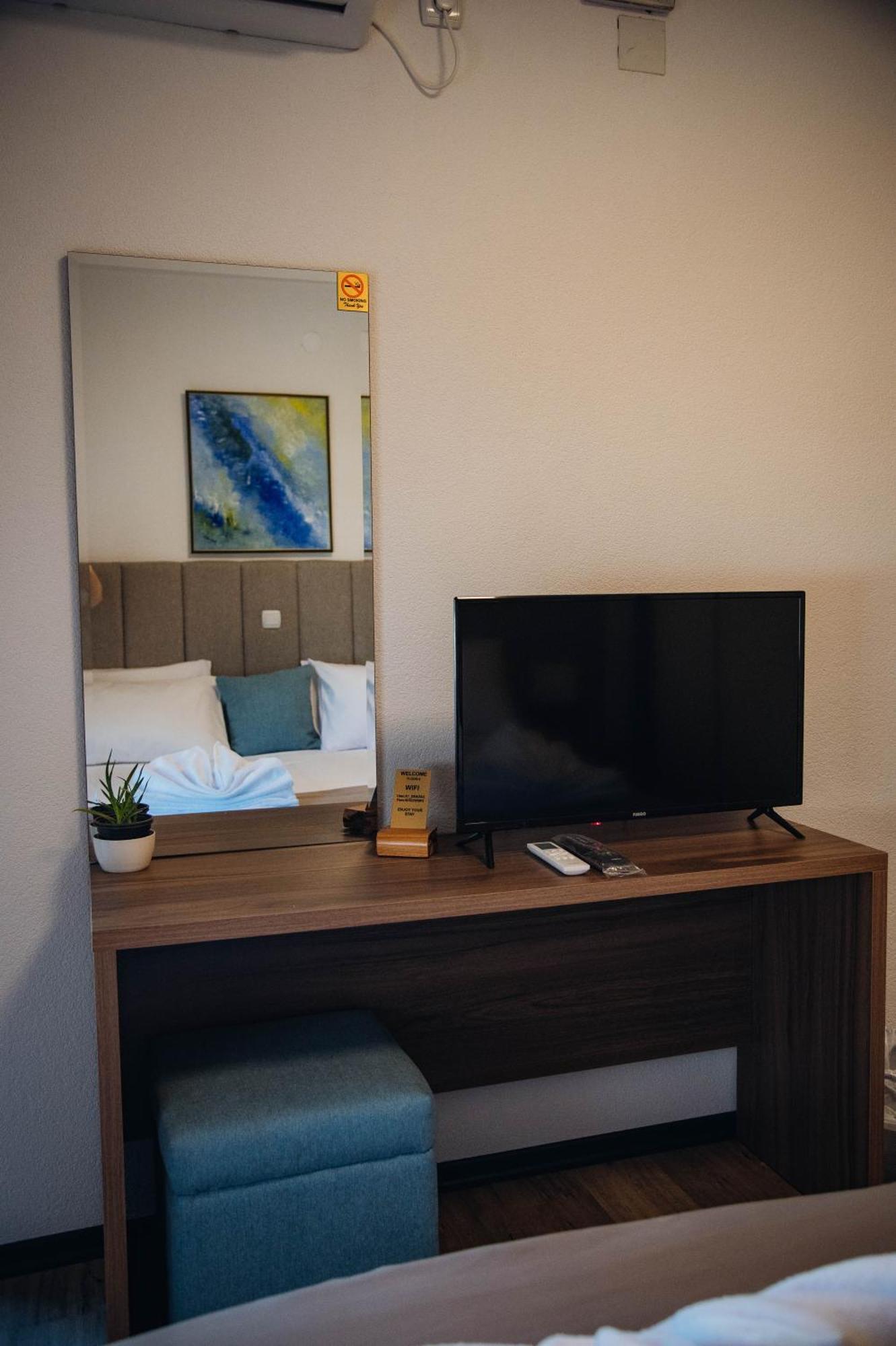 Urban Studio Apartments สตรูมิตซา ภายนอก รูปภาพ