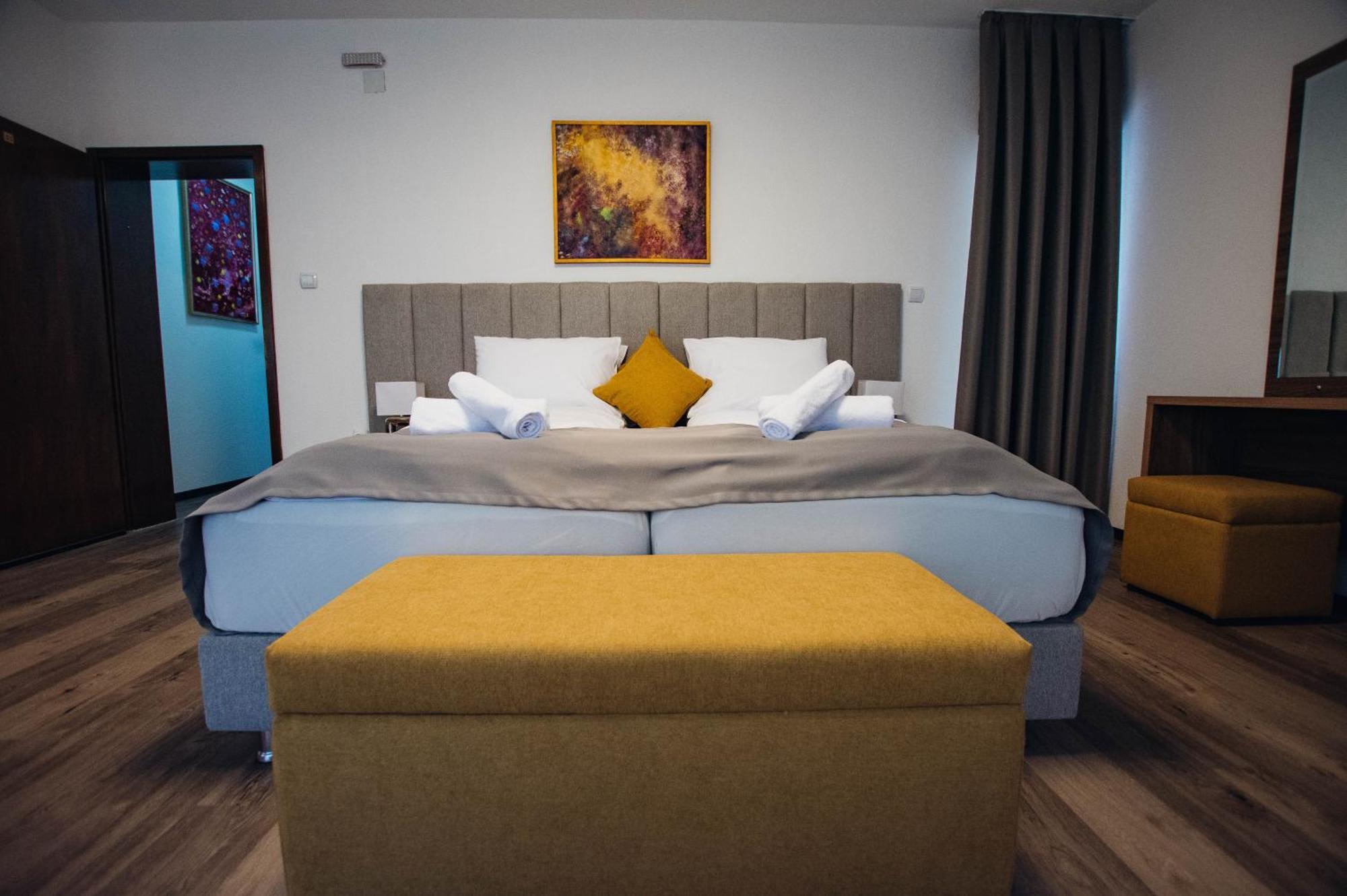Urban Studio Apartments สตรูมิตซา ภายนอก รูปภาพ