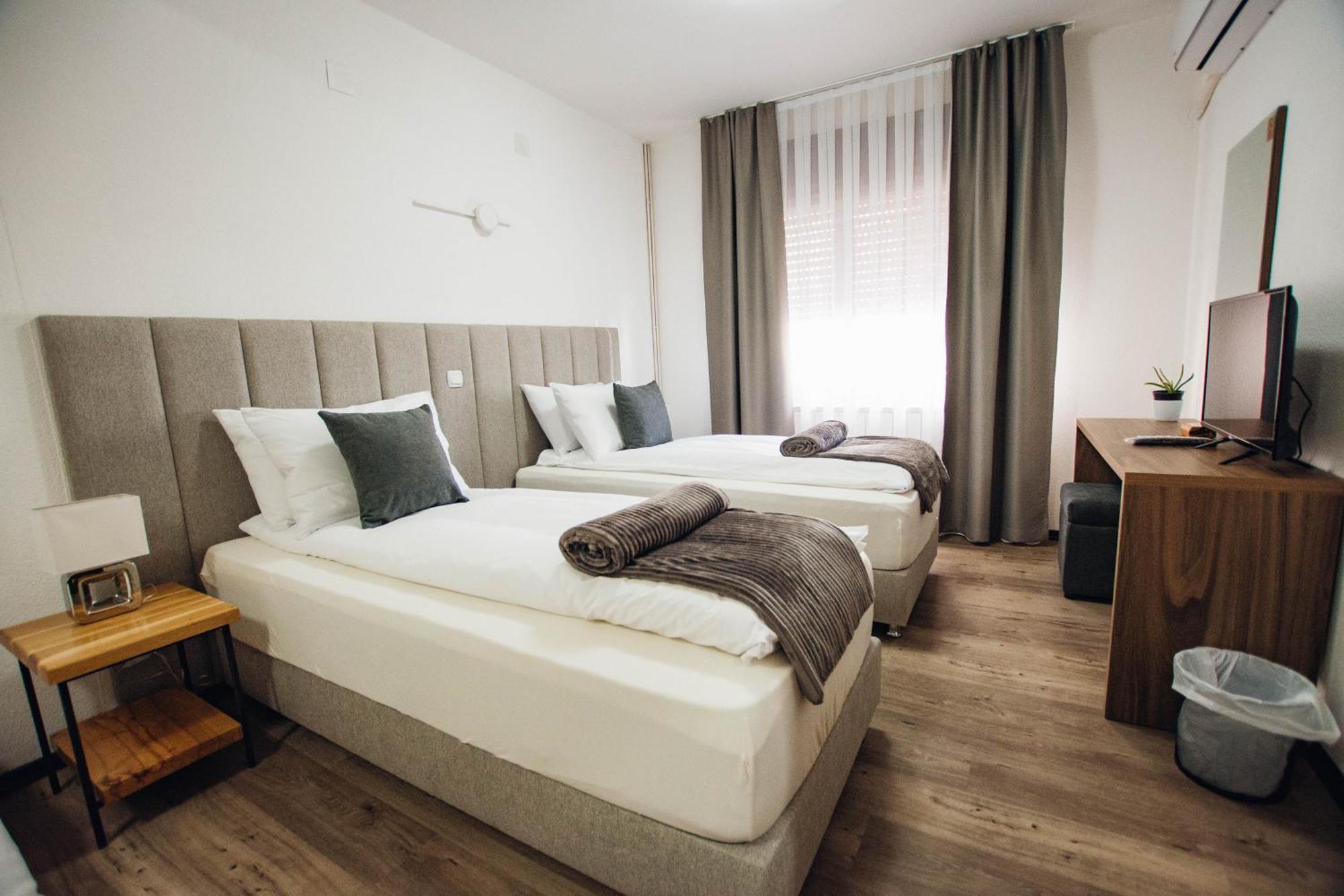Urban Studio Apartments สตรูมิตซา ภายนอก รูปภาพ