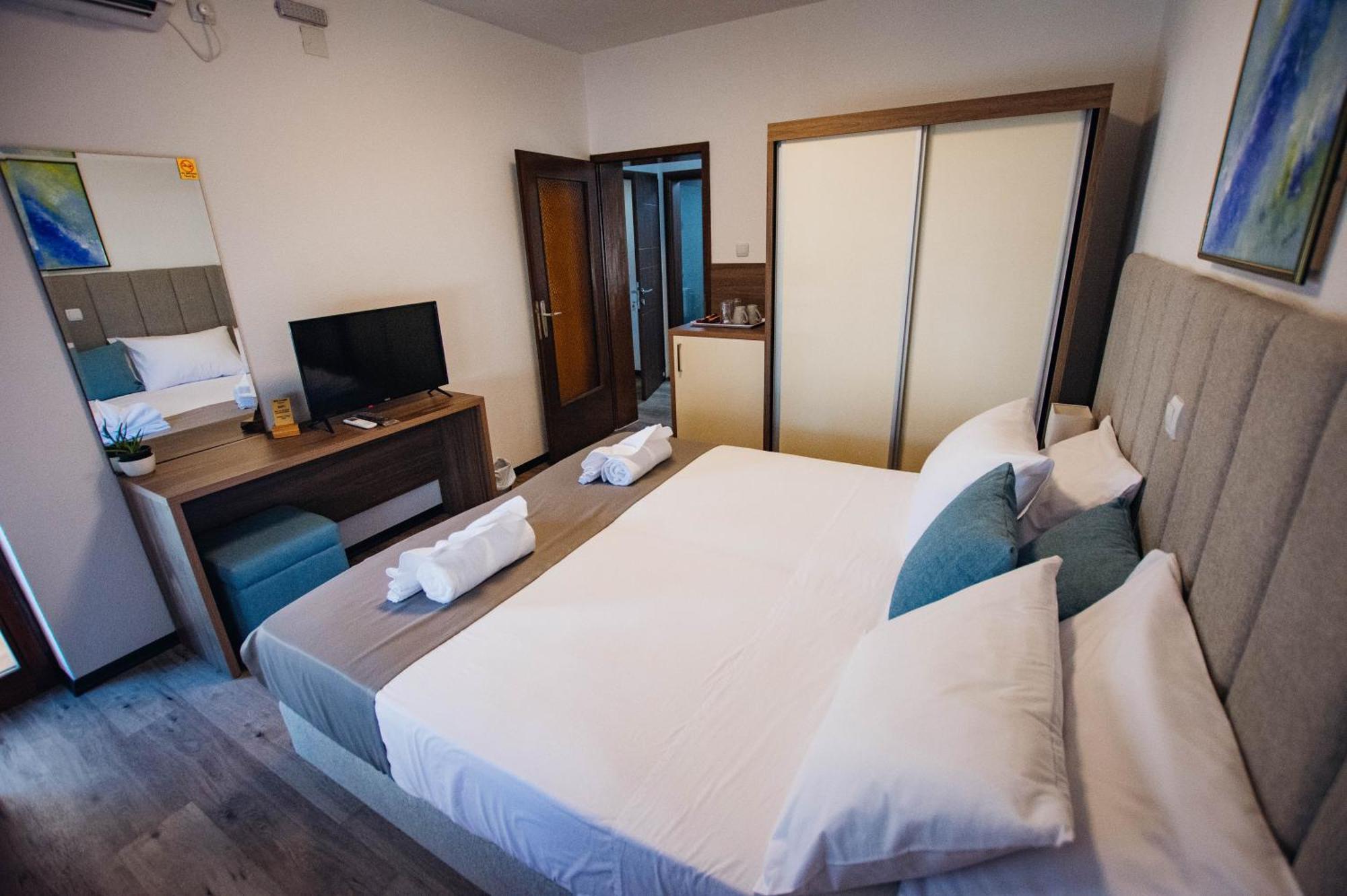 Urban Studio Apartments สตรูมิตซา ภายนอก รูปภาพ