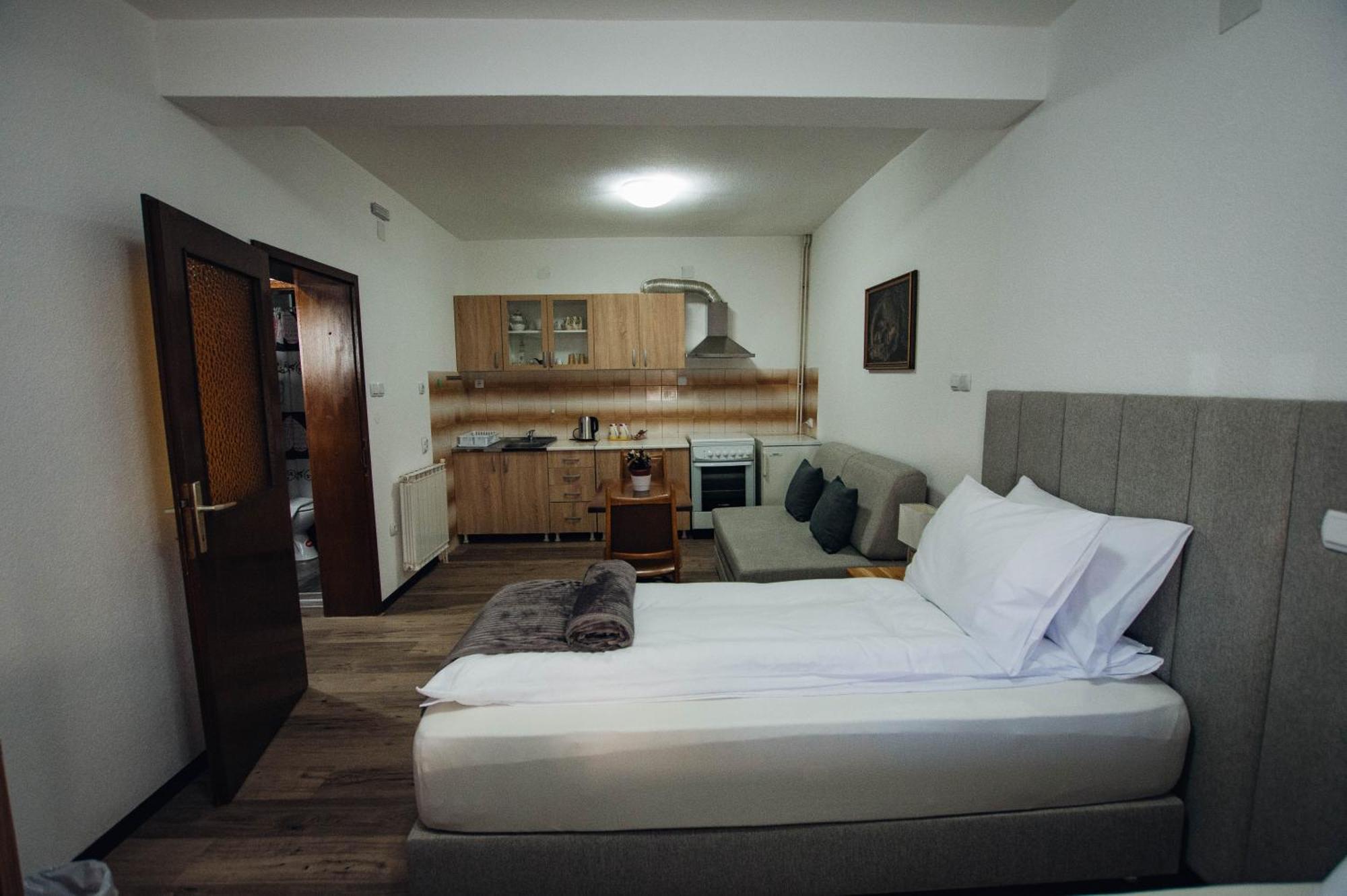 Urban Studio Apartments สตรูมิตซา ภายนอก รูปภาพ